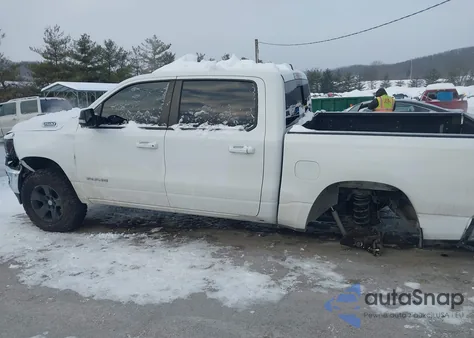 2021 Ram 1500 Big Horn 4X4 5'7 Box from USA, damaged, VIN 1C6SRFFT3MN569783